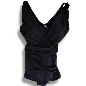 Lands End Womens Swimsuit Sz 8 Black Tummy‎ Control SleeveSuit One PC Ruched